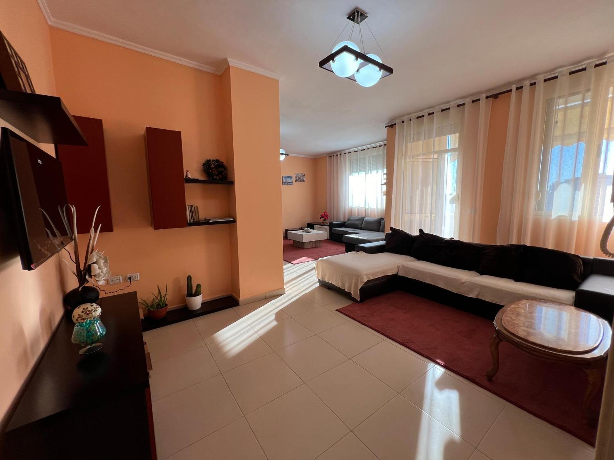 Elbasan Center Family Apartment N.42 Extérieur photo
